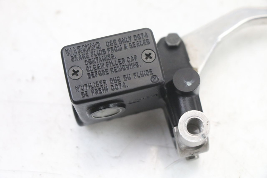 photo de FRONT BRAKE MASTER CYLINDER SUZUKI BURGMAN 125 (2018 - 2021)