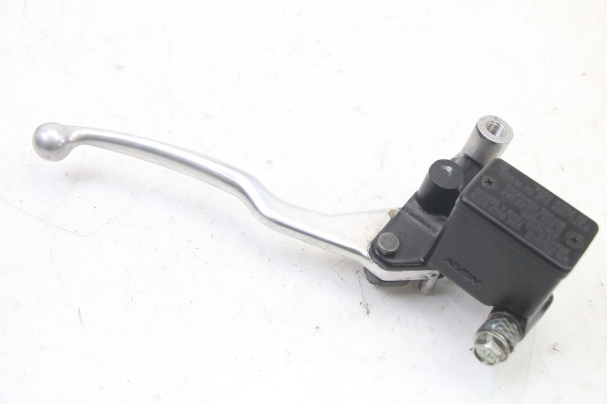 photo de FRONT BRAKE MASTER CYLINDER SUZUKI BURGMAN 125 (2018 - 2021)