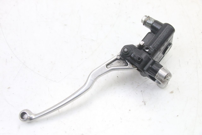 photo de FRONT BRAKE MASTER CYLINDER SUZUKI BURGMAN 125 (2018 - 2021)