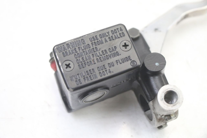 photo de FRONT BRAKE MASTER CYLINDER SUZUKI BURGMAN 125 (2015 - 2017)