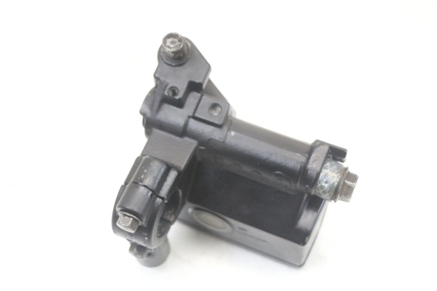 photo de FRONT BRAKE MASTER CYLINDER SUZUKI GSR 750 (2011 - 2017)