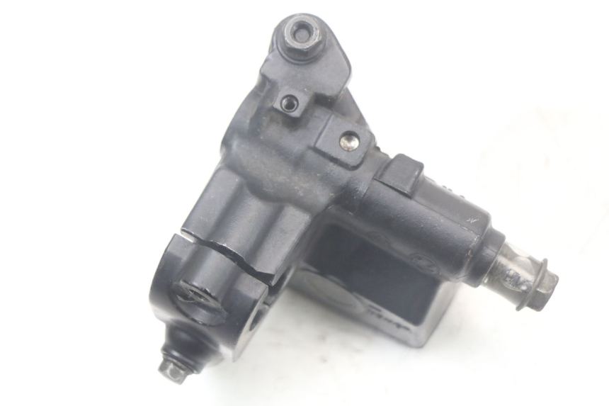 photo de FRONT BRAKE MASTER CYLINDER SUZUKI SV N 650 (1999 - 2002)