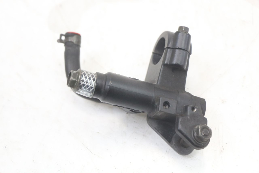 photo de FRONT MASTER CYLINDER SUZUKI SV S 650 (1999 - 2002)