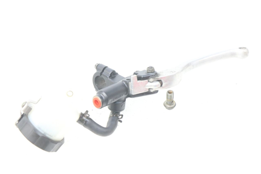 photo de FRONT MASTER CYLINDER SUZUKI SV S 650 (1999 - 2002)