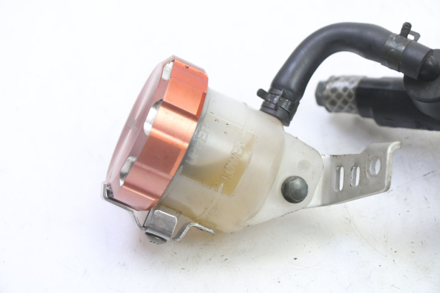 photo de FRONT BRAKE MASTER CYLINDER SUZUKI SV S 650 (2003 - 2009)