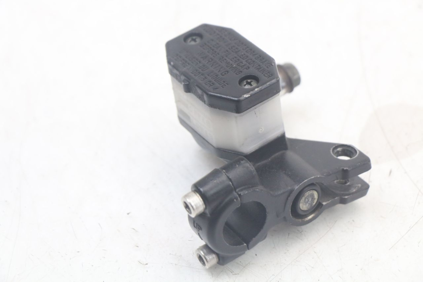 photo de FRONT BRAKE MASTER CYLINDER SYM CROX 4T 50 (2016 - 2023)