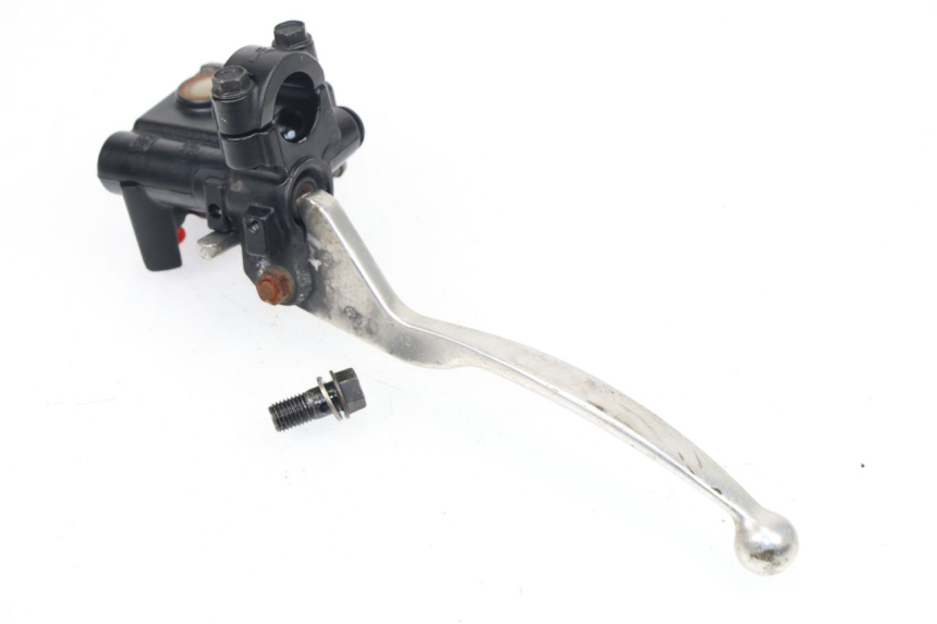 photo de FRONT BRAKE MASTER CYLINDER SYM GTS 125 (2005 - 2008)