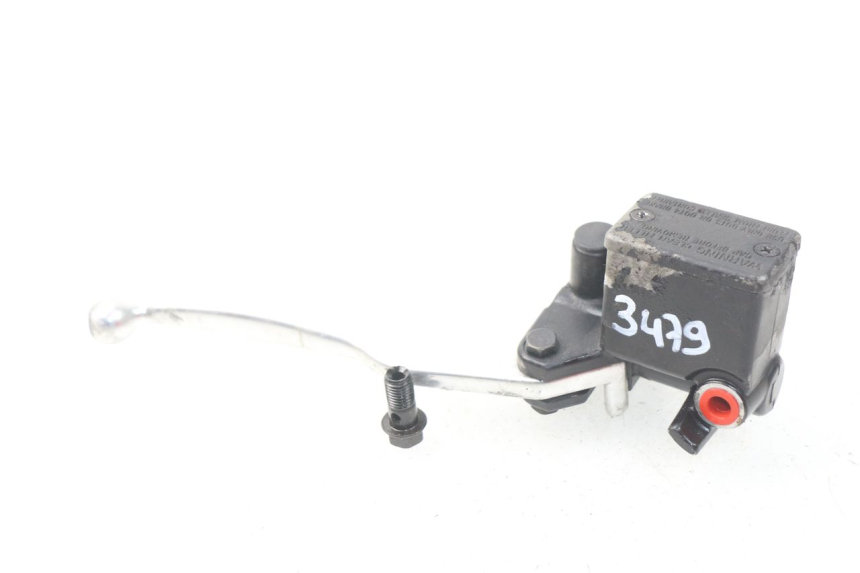 photo de FRONT BRAKE MASTER CYLINDER SYM GTS EVO 125 (2009 - 2013)