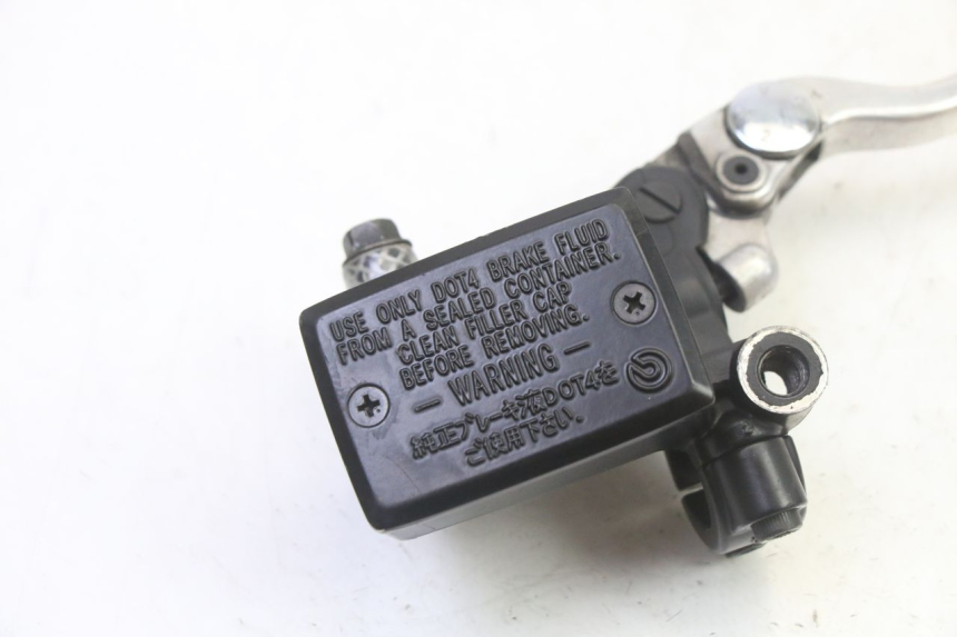 photo de FRONT BRAKE MASTER CYLINDER YAMAHA TDM ABS 900 (2002 - 2014)