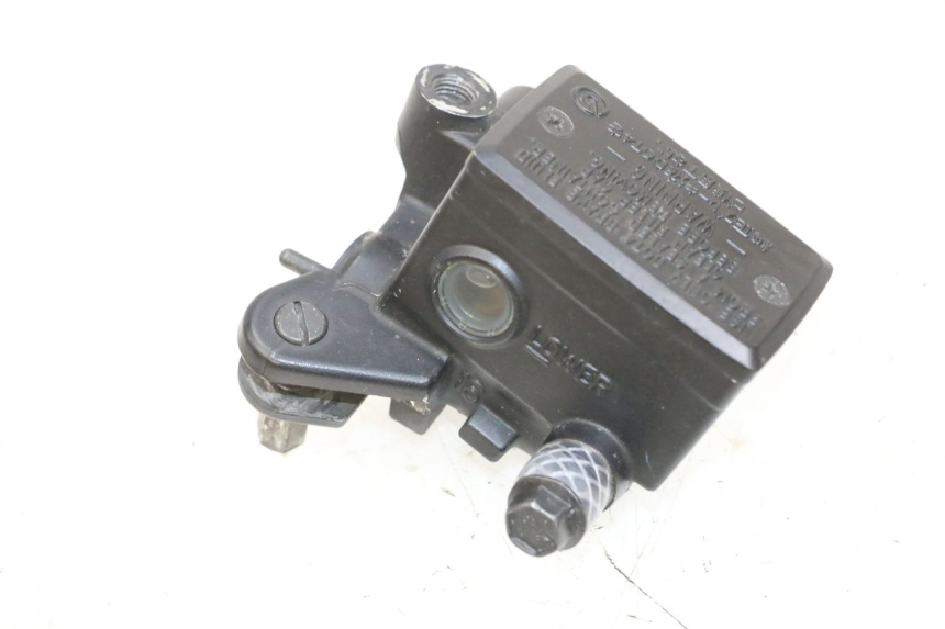 photo de FRONT BRAKE MASTER CYLINDER YAMAHA TDM ABS 900 (2002 - 2014) - Main view