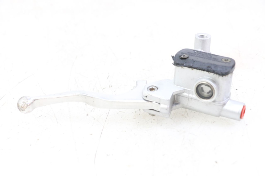 photo de FRONT BRAKE MASTER CYLINDER VENT DERAPAGE 50 (2018 - 2023)