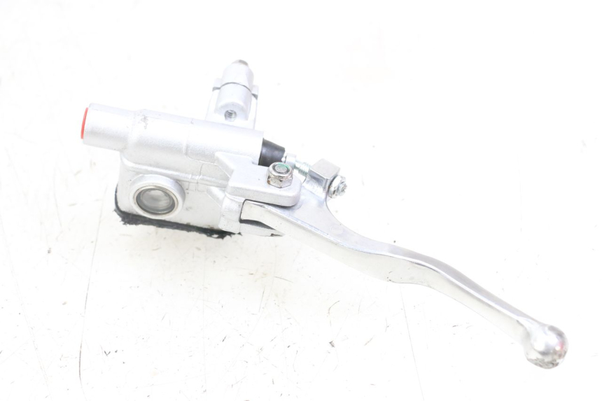 photo de FRONT BRAKE MASTER CYLINDER VENT DERAPAGE 50 (2018 - 2023)