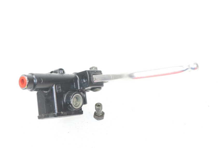 photo de FRONT MASTER CYLINDER PIAGGIO VESPA GTS SUPER IE 125 (2009 - 2016) - Component detail