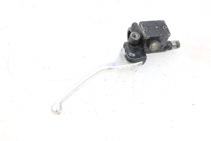 photo de FRONT MASTER CYLINDER PIAGGIO VESPA GTS SUPER IE 125 (2009 - 2016) - Main view