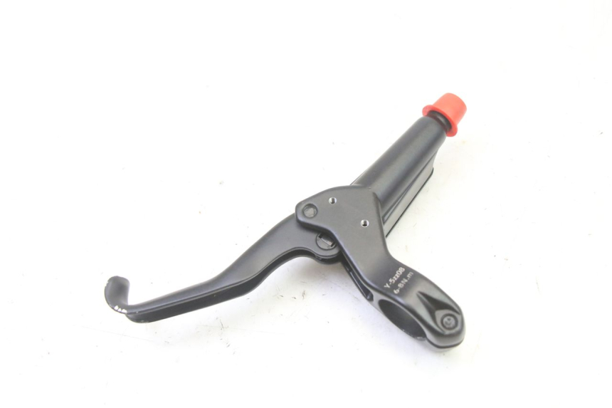 photo de FRONT MASTER CYLINDER DUALTRON VICTOR LIMITED 1