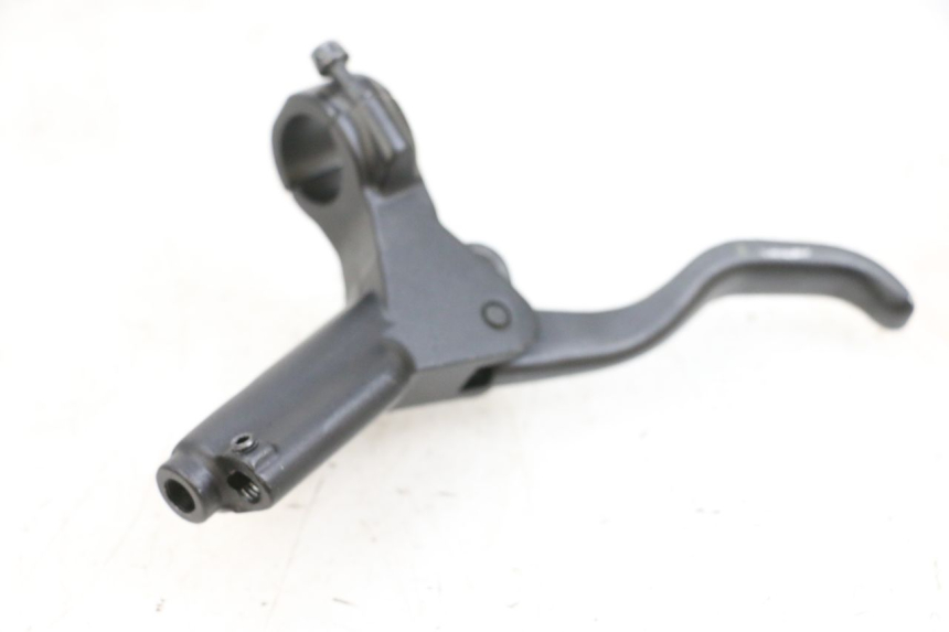 photo de FRONT MASTER CYLINDER DUALTRON VICTOR LIMITED 1