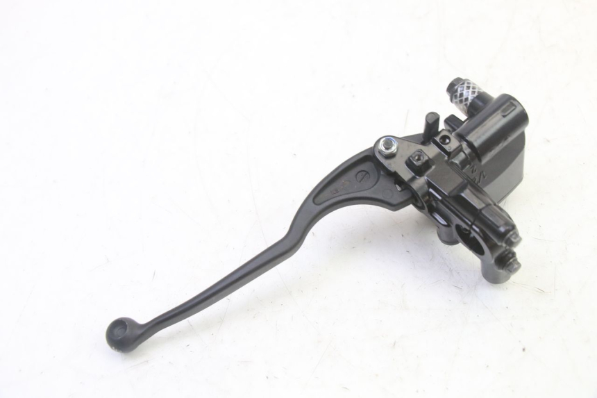 photo de FRONT BRAKE MASTER CYLINDER YAMAHA XMAX X-MAX 125 (2021 - 2025)