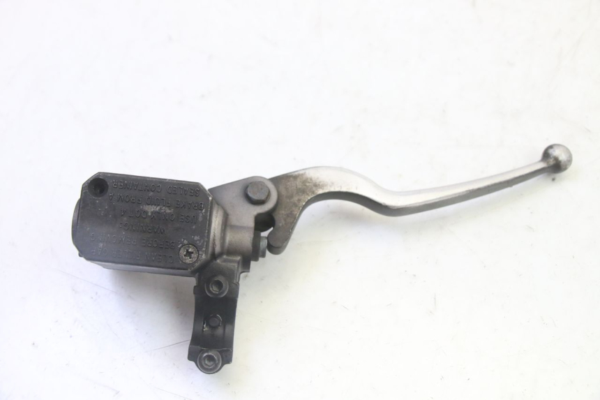photo de FRONT MASTER CYLINDER YAMAHA X-MAX XMAX 125 (2010 - 2014)