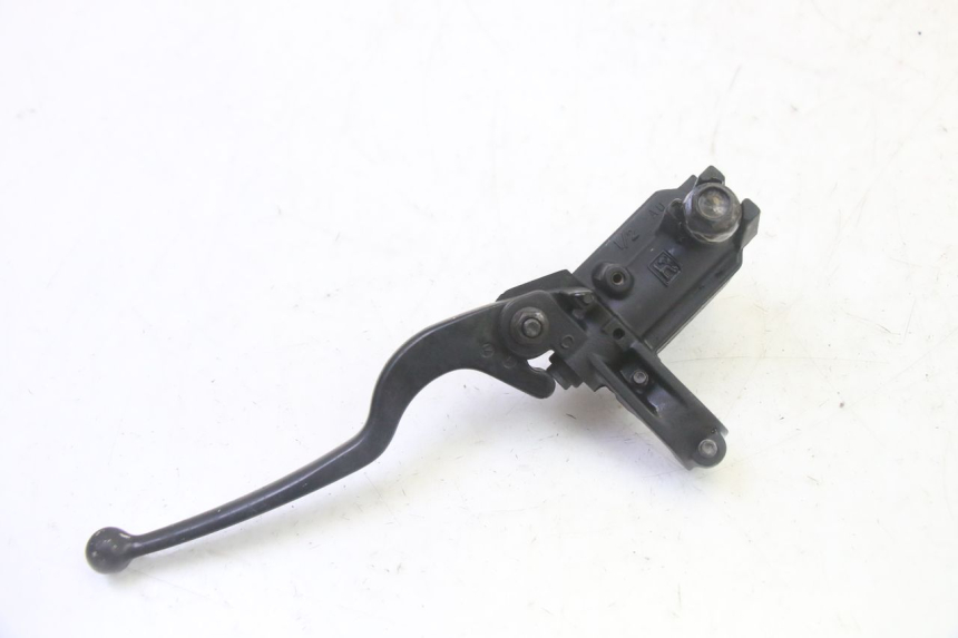 photo de FRONT MASTER CYLINDER YAMAHA X-MAX XMAX 125 (2010 - 2014)