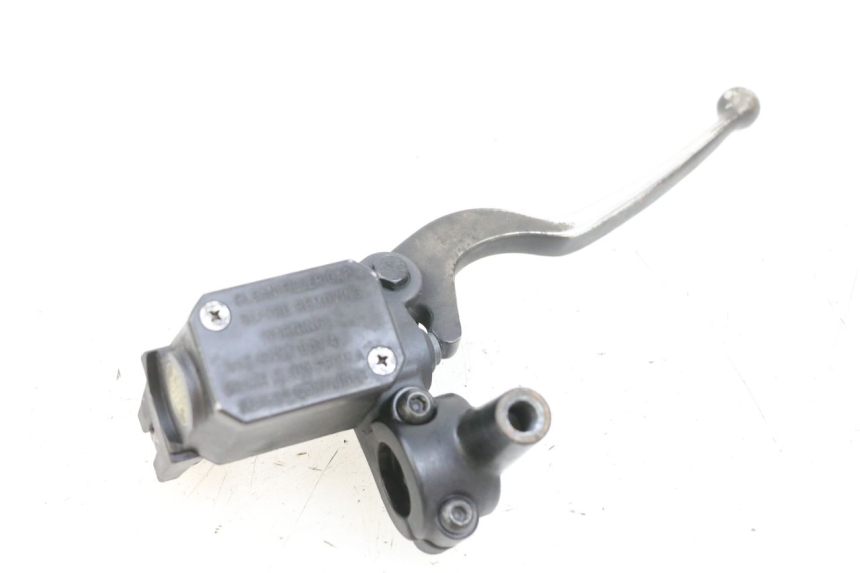photo de FRONT MASTER CYLINDER YAMAHA X-MAX XMAX 125 (2010 - 2014)
