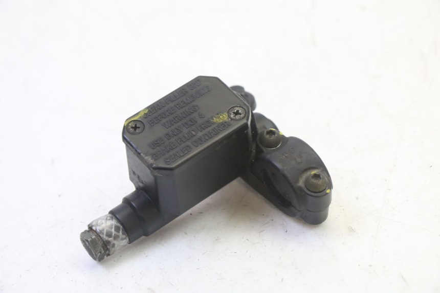 photo de FRONT BRAKE MASTER CYLINDER PIAGGIO XEVO - X EVO 125 (2007 - 2016)