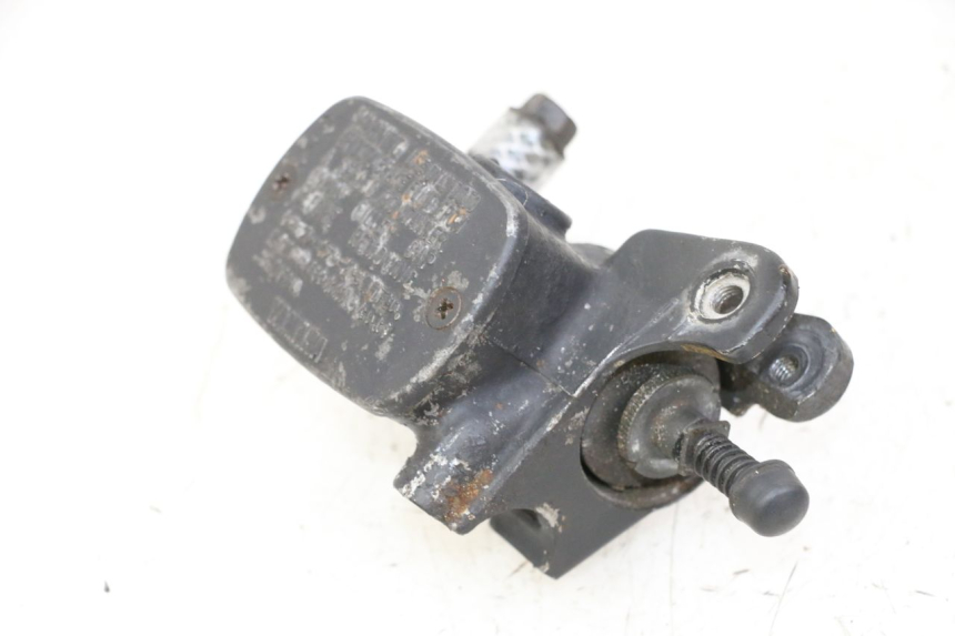 photo de FRONT BRAKE MASTER CYLINDER YAMAHA XJN DIVERSION 600 (2000 - 2003)