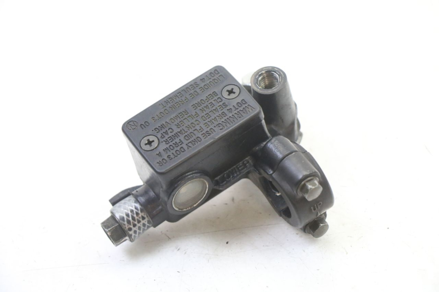 photo de FRONT BRAKE MASTER CYLINDER HONDA XLV VARADERO 125 (2000 - 2006)