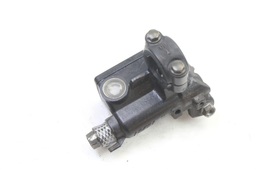 photo de FRONT BRAKE MASTER CYLINDER HONDA XLV VARADERO 125 (2000 - 2006)