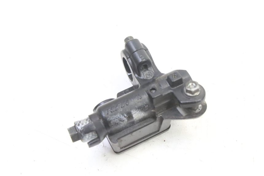 photo de FRONT BRAKE MASTER CYLINDER HONDA XLV VARADERO 125 (2000 - 2006)