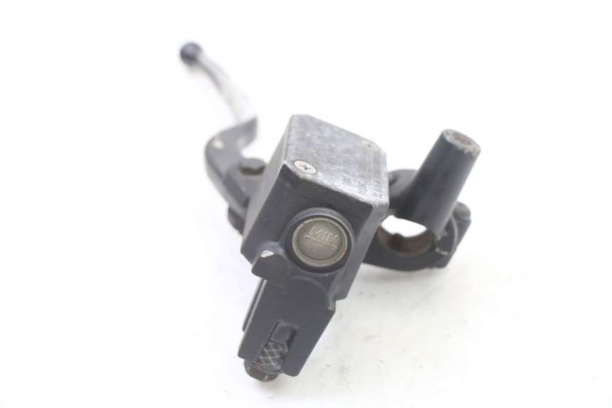 photo de FRONT MASTER CYLINDER YAMAHA XMAX X-MAX 125 (2006 - 2009)