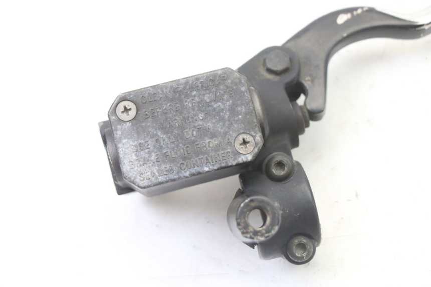 photo de FRONT MASTER CYLINDER YAMAHA XMAX X-MAX 125 (2006 - 2009)