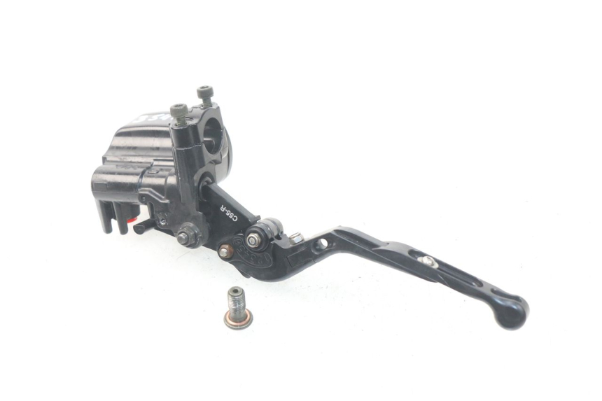 photo de FRONT MASTER CYLINDER YAMAHA XP T-MAX TMAX ABS 500 (2004 - 2007)