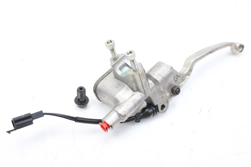photo de FRONT BRAKE MASTER CYLINDER YAMAHA D'ELIGHT DELIGHT 115 (2013 - 2017)