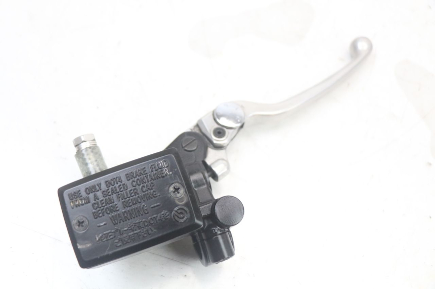 photo de FRONT BRAKE MASTER CYLINDER YAMAHA FZ1 FAZER 1000 (2007 - 2009)