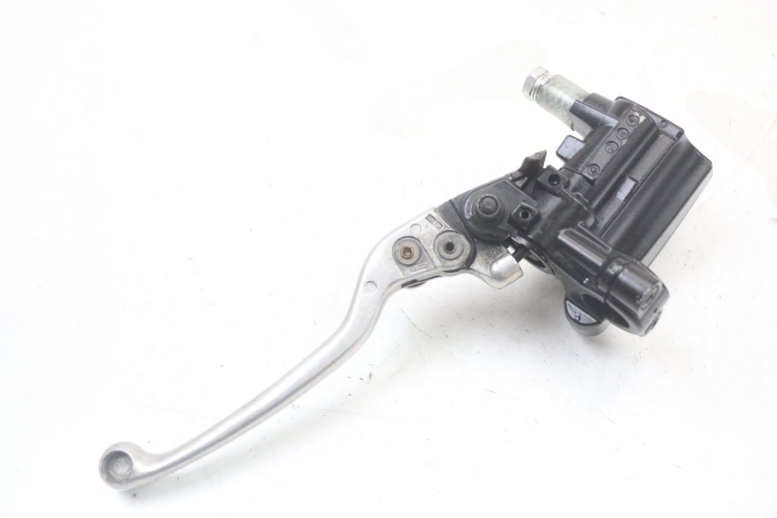 photo de FRONT BRAKE MASTER CYLINDER YAMAHA FZ1 FAZER 1000 (2007 - 2009)