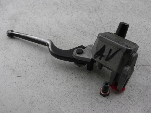 photo de FRONT BRAKE MASTER CYLINDER YAMAHA X-CITY XCITY 125 (2007 - 2008)