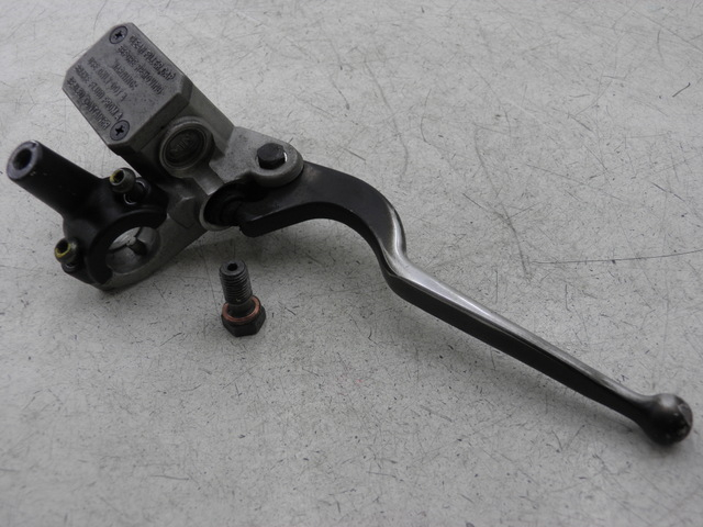 photo de FRONT BRAKE MASTER CYLINDER YAMAHA X-CITY XCITY 125 (2007 - 2008)