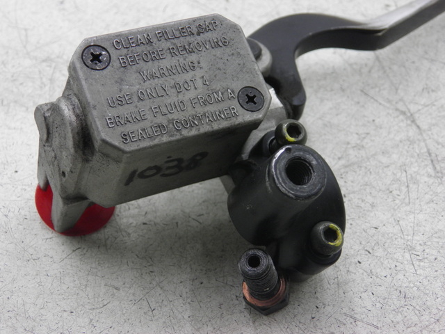 photo de FRONT BRAKE MASTER CYLINDER YAMAHA X-CITY XCITY 125 (2007 - 2008)