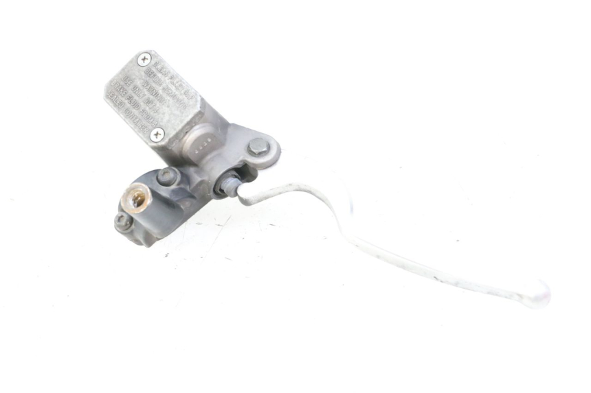 photo de FRONT BRAKE MASTER CYLINDER YAMAHA X-MAX XMAX ABS 250 (2010 - 2014)