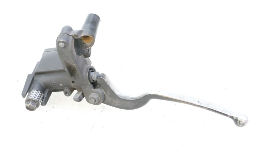photo de FRONT BRAKE MASTER CYLINDER YAMAHA X-MAX XMAX ABS 250 (2010 - 2014)