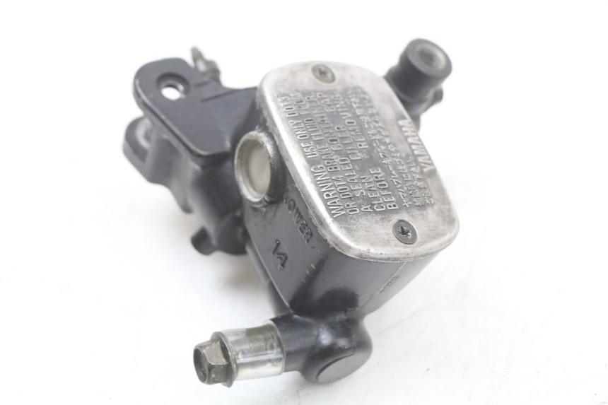 photo de FRONT BRAKE MASTER CYLINDER YAMAHA XJS DIVERSION 600 (1997 - 1999)