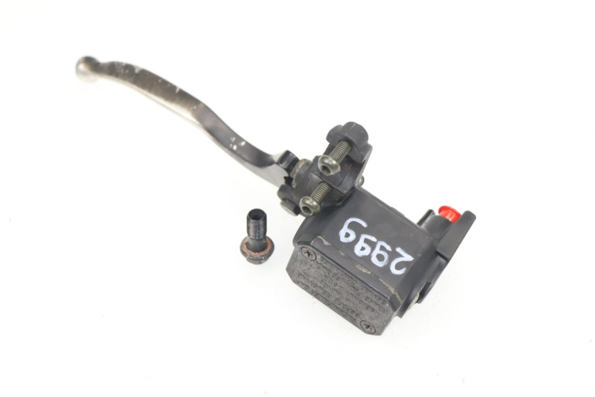 photo de FRONT MASTER CYLINDER YAMAHA XMAX X-MAX 125 (2006 - 2009)