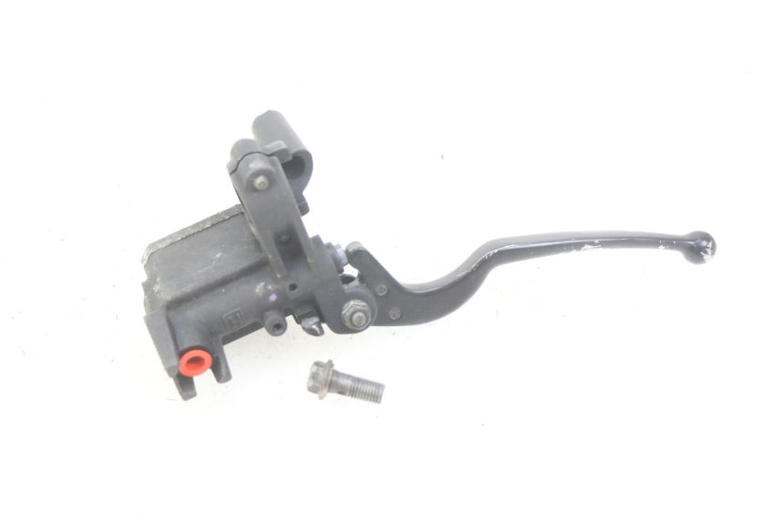 photo de FRONT MASTER CYLINDER YAMAHA XMAX X-MAX 125 (2006 - 2009)