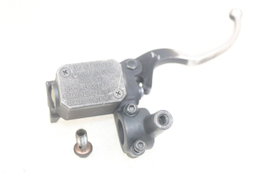 photo de FRONT MASTER CYLINDER YAMAHA XMAX X-MAX 125 (2006 - 2009)