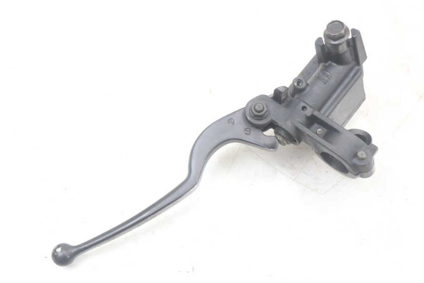 photo de FRONT MASTER CYLINDER YAMAHA XMAX X-MAX 125 (2006 - 2009)