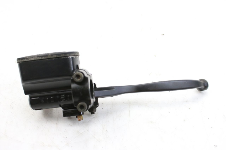 photo de FRONT MASTER CYLINDER YAMAHA XP T-MAX TMAX ABS 500 (2004 - 2007)
