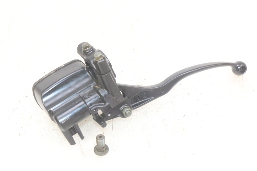 photo de FRONT MASTER CYLINDER YAMAHA YP MAJESTY 400 (2004 - 2008)