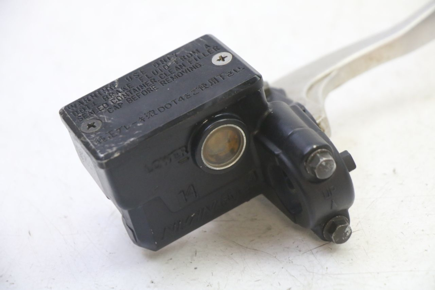 photo de FRONT BRAKE MASTER CYLINDER YAMAHA YFM BRUIN 350 (2003 - 2009)
