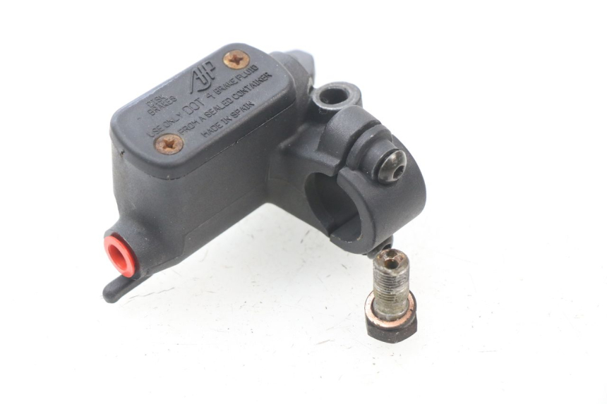 photo de FRONT BRAKE MASTER CYLINDER PEUGEOT ZENITH 50 (1994 - 1999)