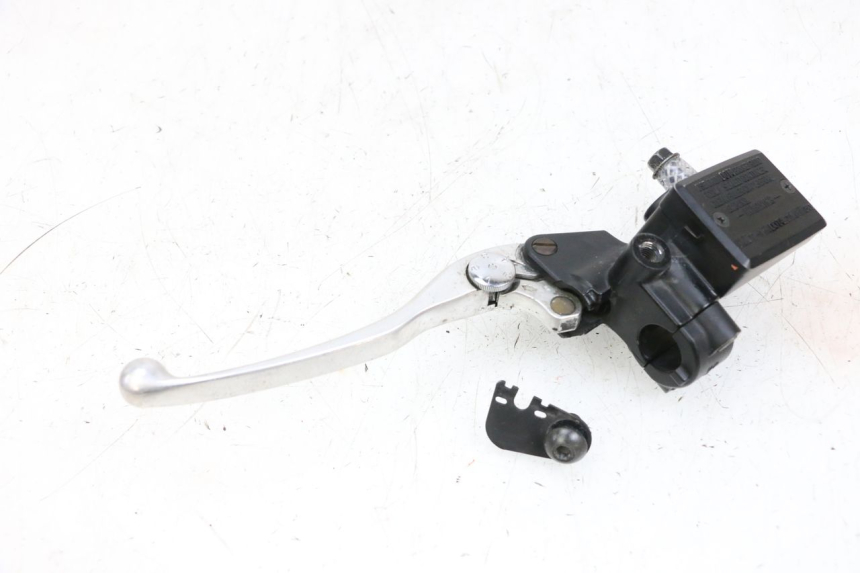 photo de CLUTCH MASTER CYLINDER YAMAHA FJR ABS 1300 (2006 - 2012) - Surface and material condition